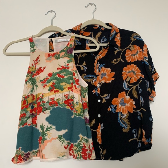TWO FOR ONE BUNDLE- Two Flower Printed Tops - Picture 2 of 10